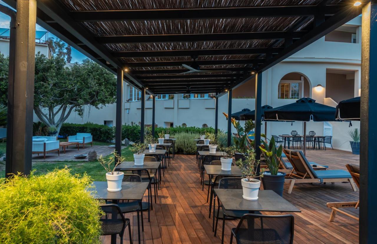 Bitzaro Palace Hotel Kalamákion 외부 사진