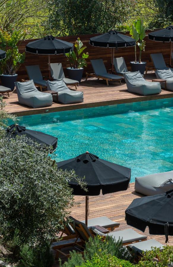 Bitzaro Palace Hotel Kalamákion 외부 사진